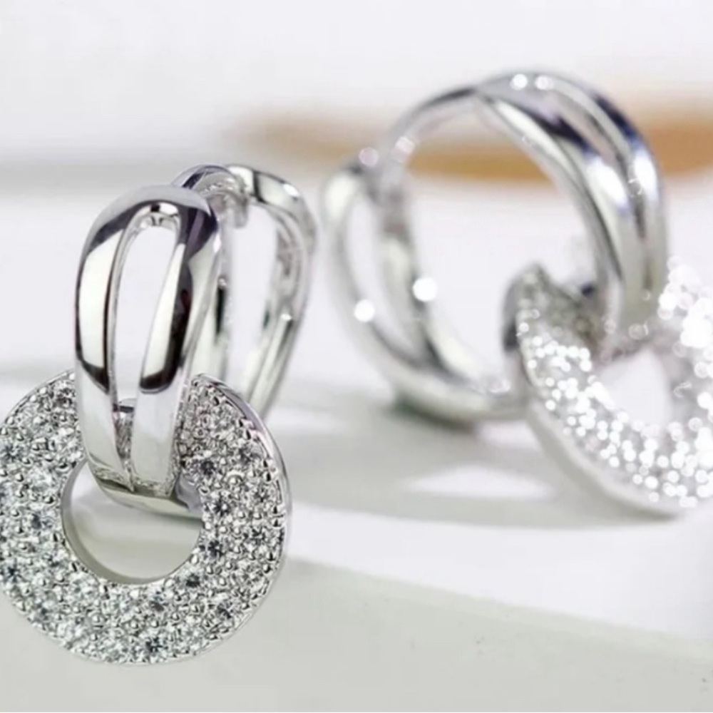 Small Silver Circle Crystal Zircon Earrings